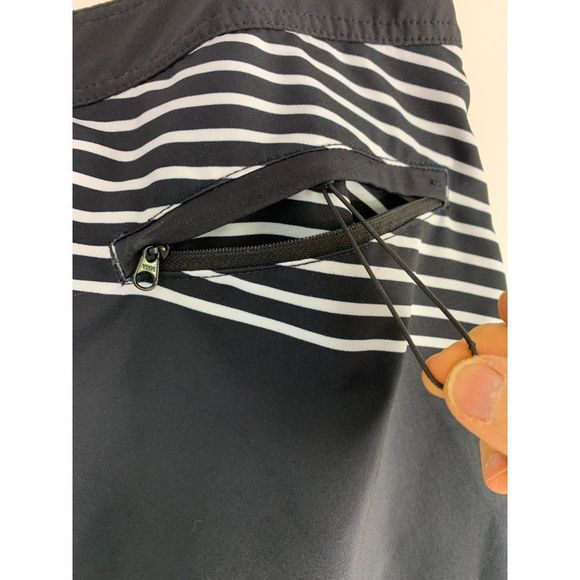 Mens Hurley Board Shorts Black stripe Size 34 GUC Drawstring zip pocket 6368 - Picture 7 of 8